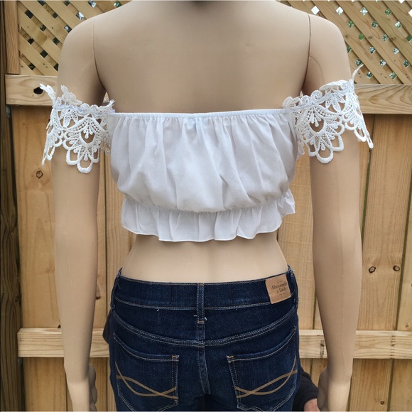 CROCHET CAP SLEEVE CROP TOP - Picture 5 of 7